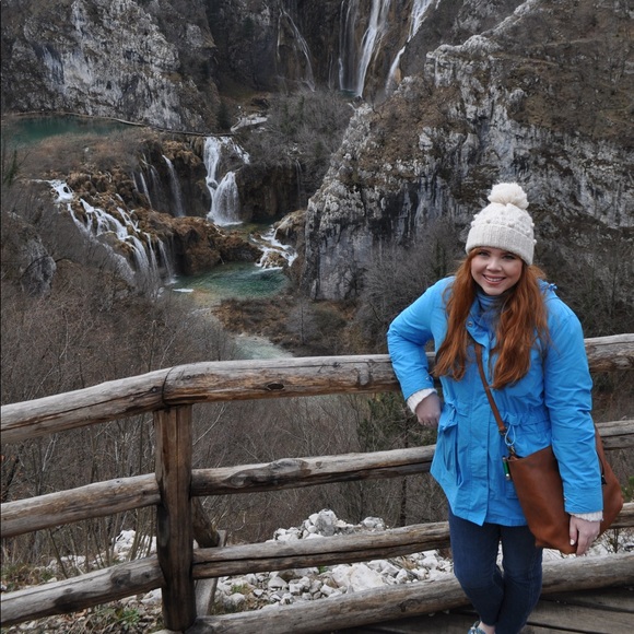 Meet your Posher, Megan - Picture 6 of 8